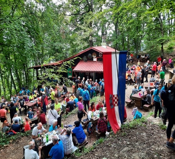 Pohod na Kamene svate PD Susedgrad